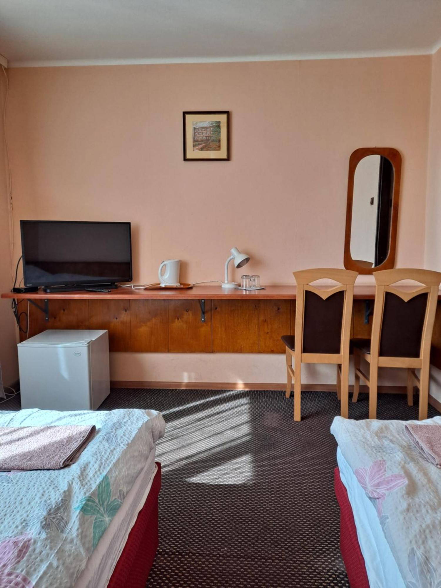 Karet Obiekt Hotelowy Skoczów 외부 사진