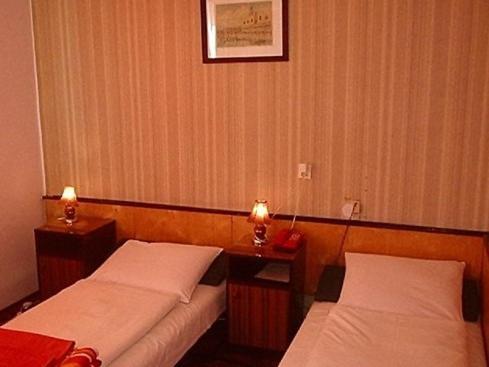 Karet Obiekt Hotelowy Skoczów 외부 사진